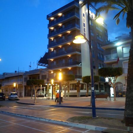 Hotel Ribera Сантьяго-де-ла-Рібера Екстер'єр фото