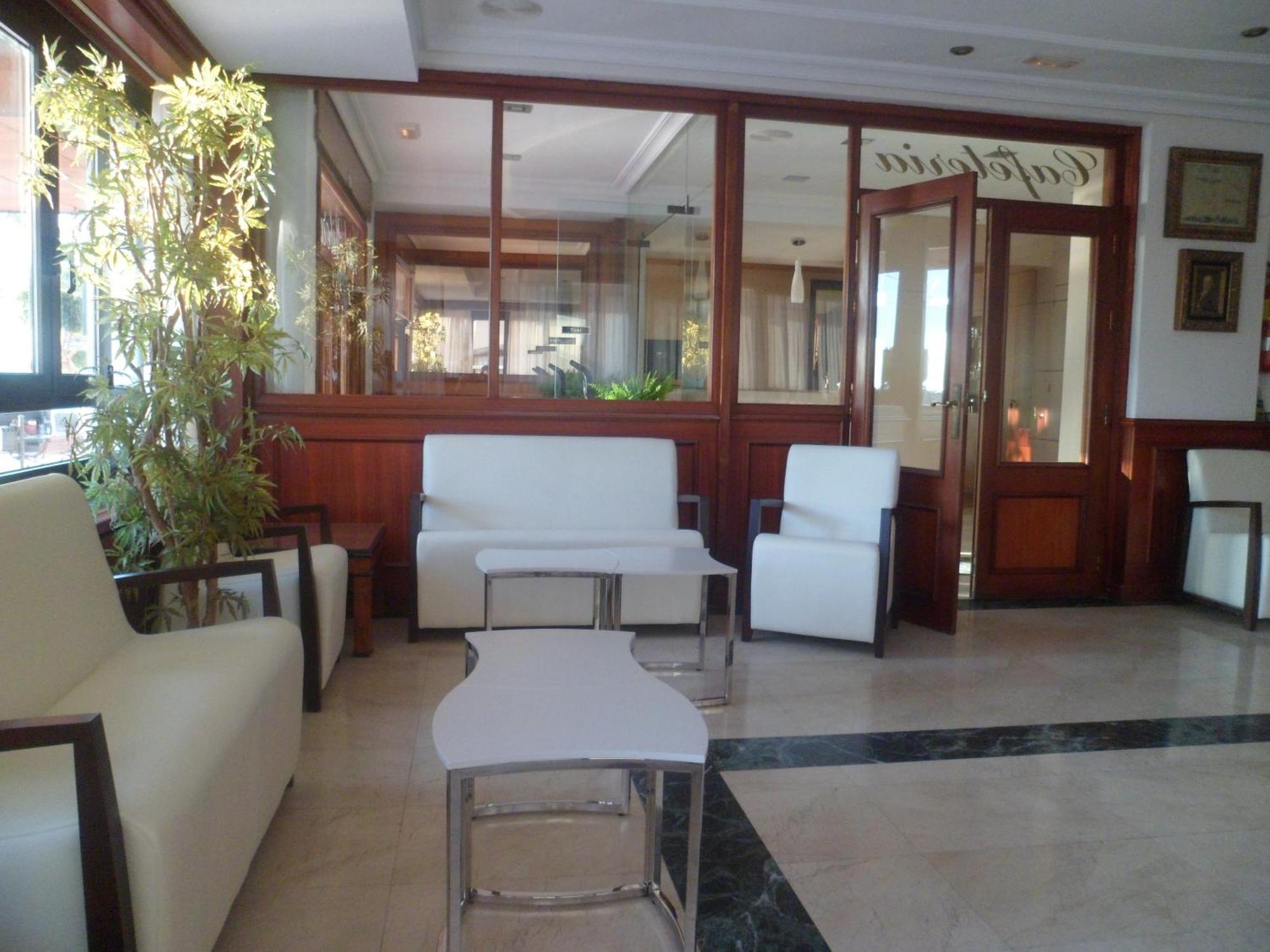 Hotel Ribera Сантьяго-де-ла-Рібера Екстер'єр фото