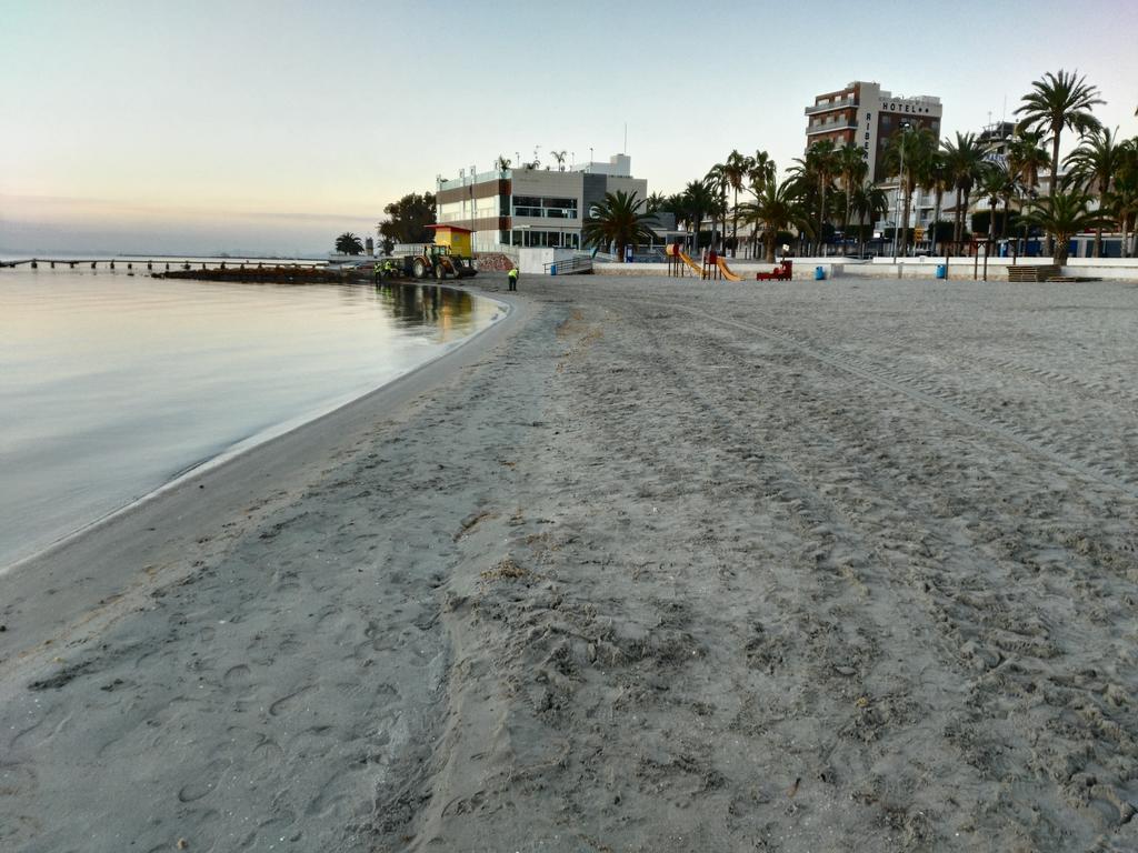 Hotel Ribera Сантьяго-де-ла-Рібера Екстер'єр фото