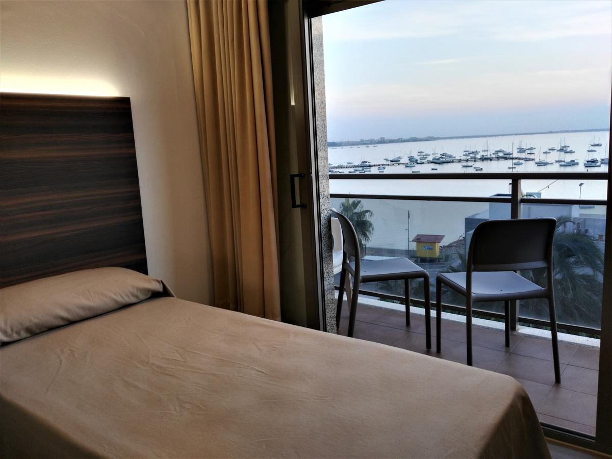 Hotel Ribera Сантьяго-де-ла-Рібера Екстер'єр фото