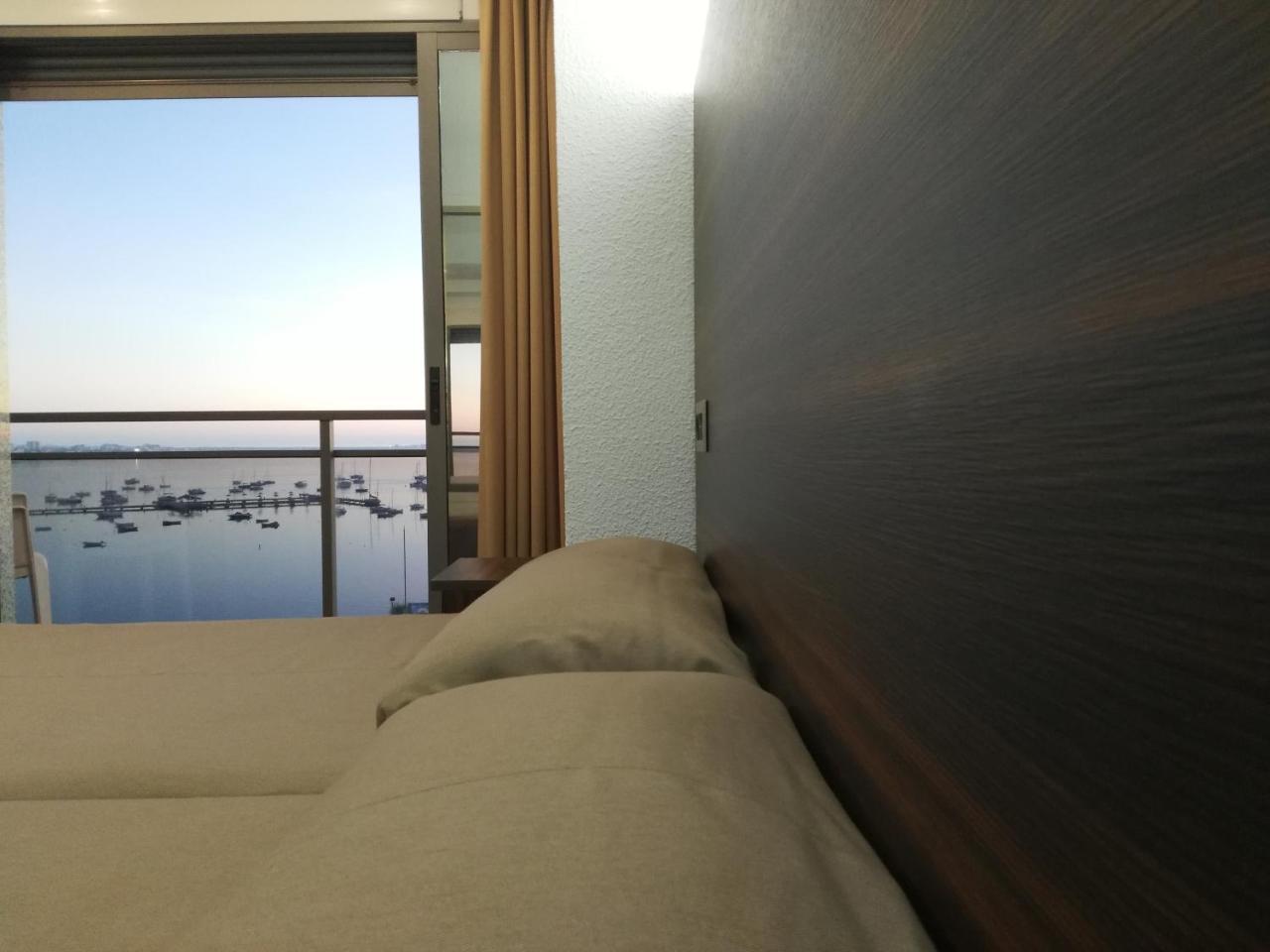 Hotel Ribera Сантьяго-де-ла-Рібера Екстер'єр фото